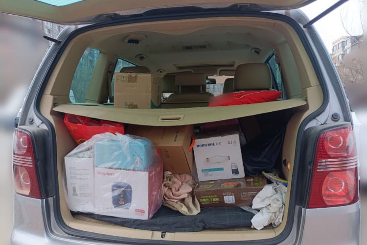 Used Volkswagen Touran 2008 1.8T ZhiZun Edition Automatic 5-Seater Trunk