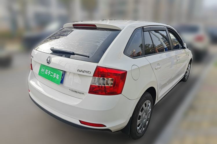 Used Skoda Rapid Spaceback 2016 Revised Version 1.4L Manual Front-Drive Edition