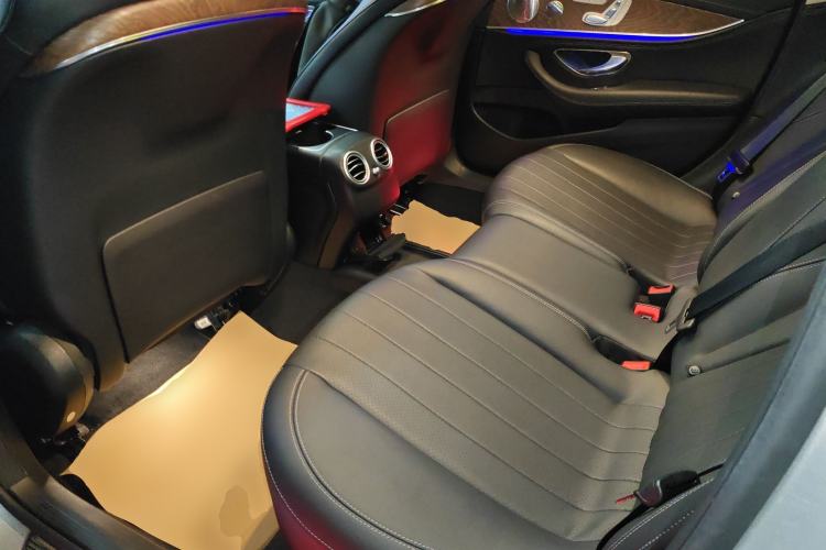 Used Mercedes-Benz E-Class 2019 Restyled E 300 L Luxury Edition
