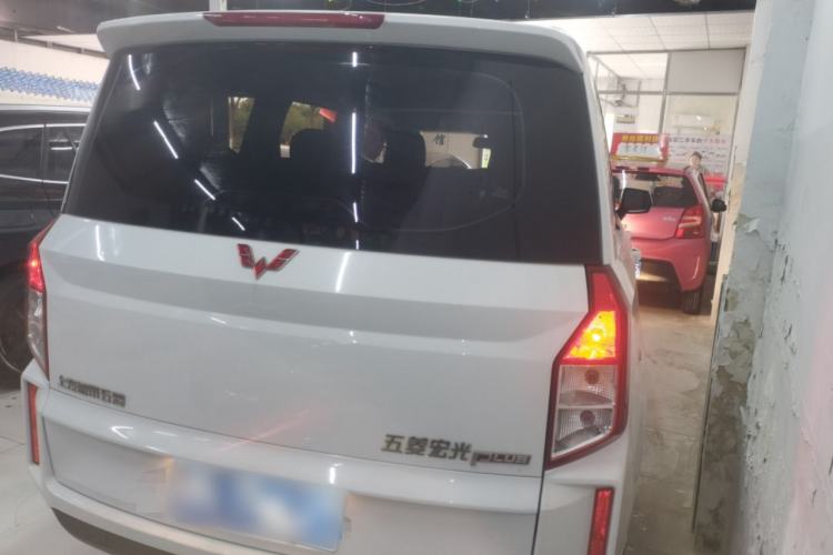 Used Wuling Hongguang PLUS 2019 1.5T Manual Comfort Version 7 Seats Rear Right 45 Deg