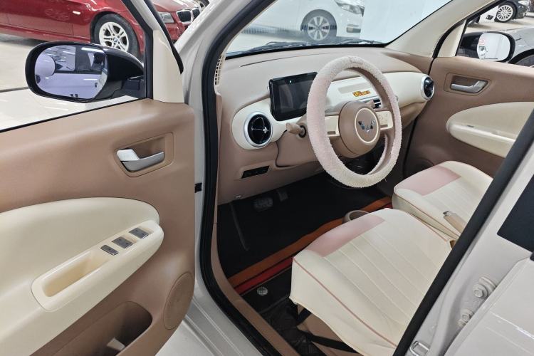 Used Wuling Hongguang MINIEV 2025 Four-Door Version Advanced Edition Driver Seat