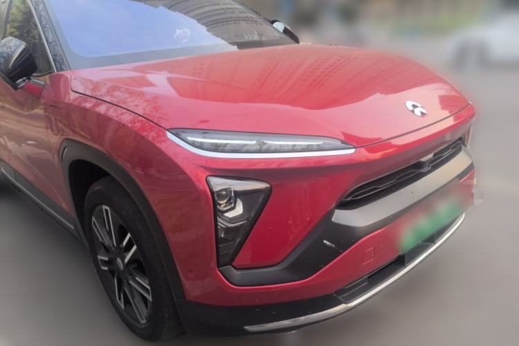 Used Nio ES6 2019 430KM First-Edition Commemorative Version Front Right 45 Deg