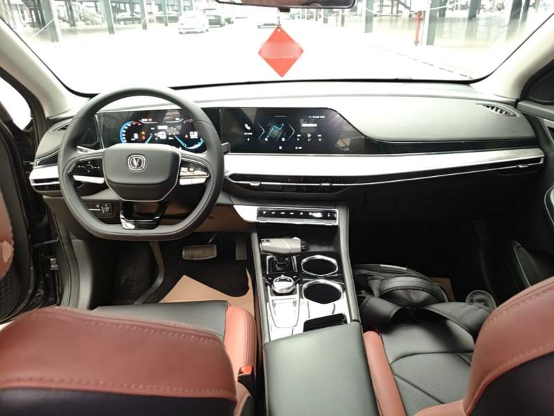 Used CHANGAN Eado 2022 PLUS Blue Whale NE 1.4T GDI DCT Prestige Edition — 9
