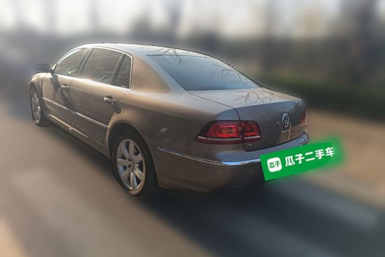 Used Volkswagen Phaeton 2014 3.0L Business Model
