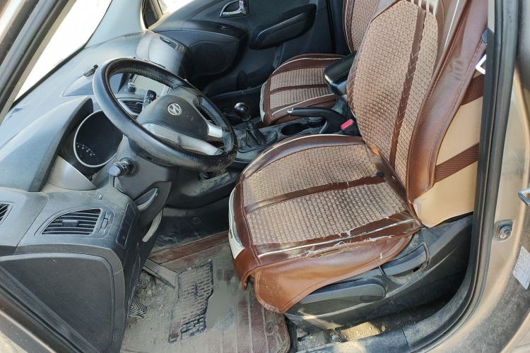 Used Hyundai ix35 2013 2.0L Manual 2WD Comfort GL China IV Standard