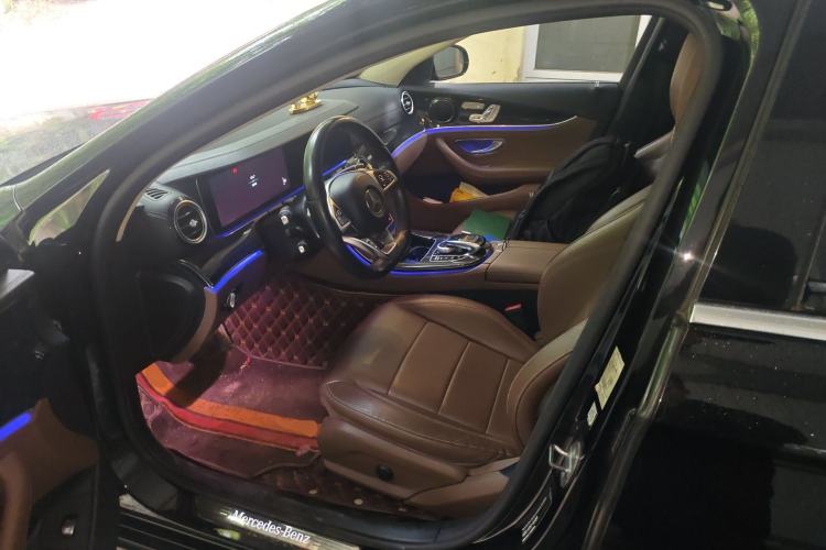 Used Mercedes-Benz E-Class 2016 E 300 L Sporty and Stylish Model