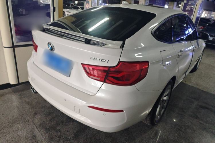 Used BMW 3 Series GT 2018 320i Sport Edition