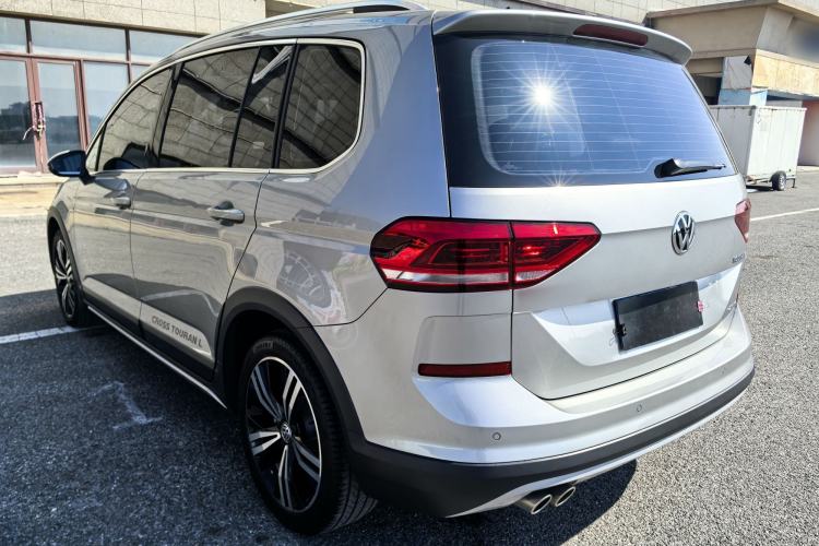 Used Volkswagen Touran 2018 Volkswagen Touran L 280TSI DSG Boundary Edition 7 Seats China VI Standard Exterior 10