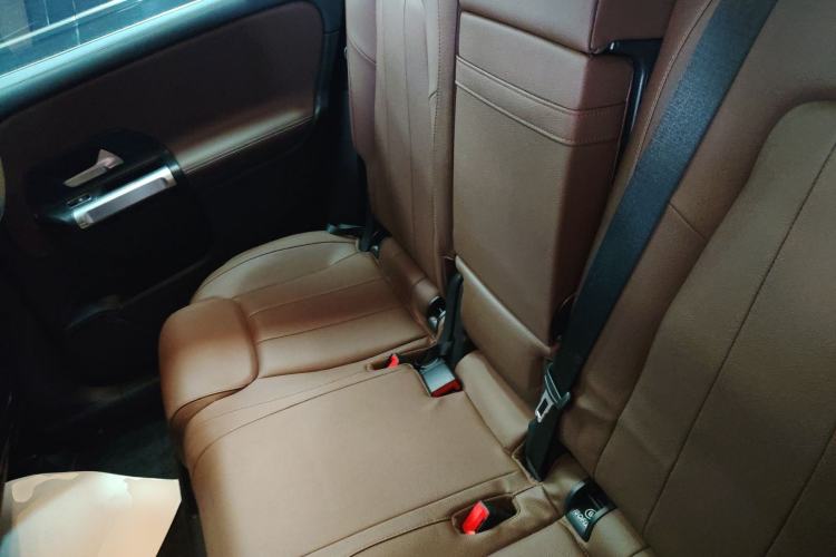 Used Mercedes-Benz GLB 2022 Second Facelift GLB 200 Dynamic Edition Left Rear Seat