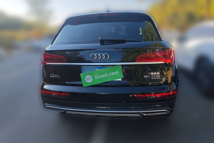 Used Audi Q5L 2021 40 TFSI Fashionable and Elegant Edition
