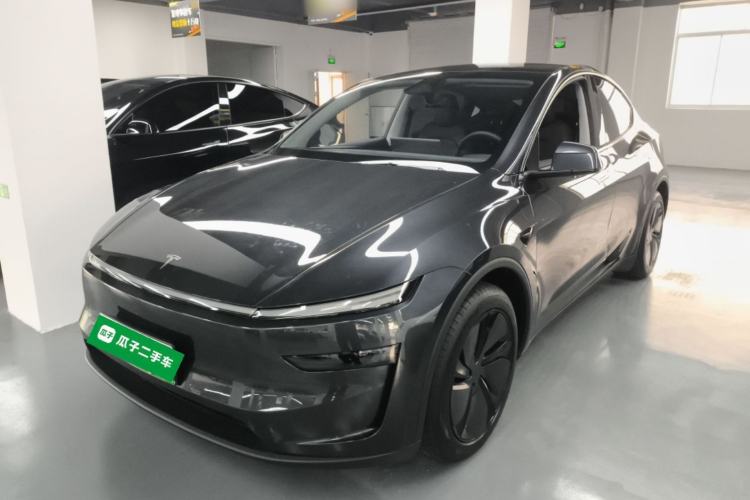 Used Tesla Model Y 2025 Rear-Wheel-Drive Version