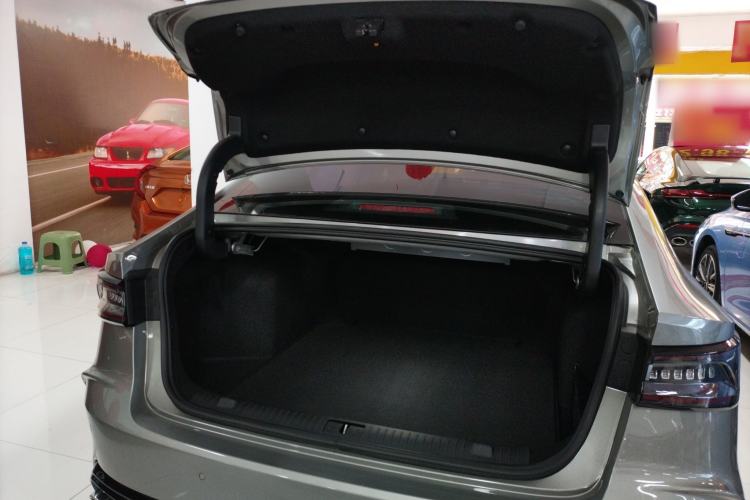 Used Chery Arrizo 8 2023 High-Performance Edition 2.0T DCT Powerfully Equipped