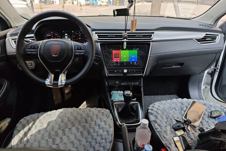 Used Roewe i5 2020 1.5L Manual 4G Connect Luxury Edition