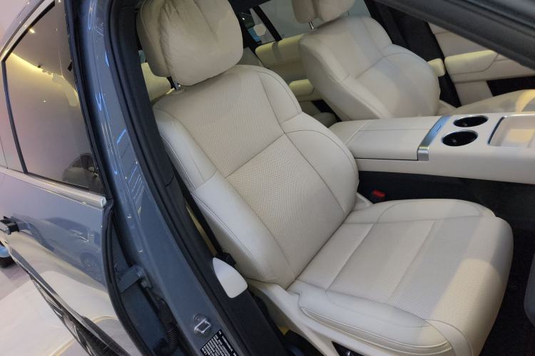 Used Li Auto L7 2025 Ultra Smart Refreshed Edition
