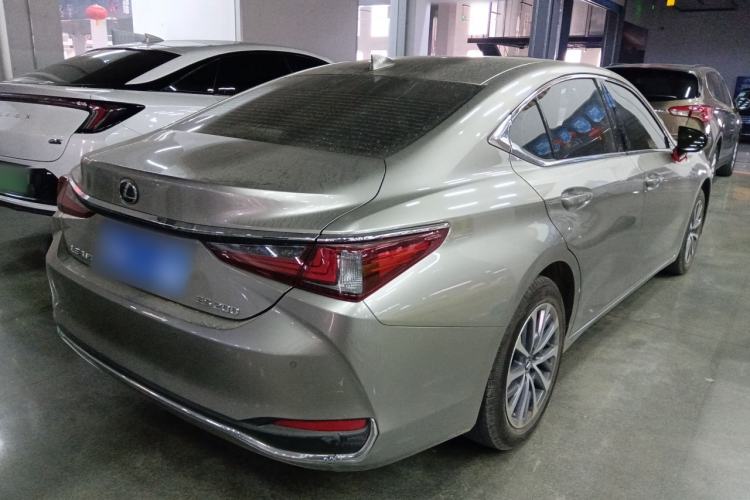 Used Lexus ES 2022 200 Excellence Edition