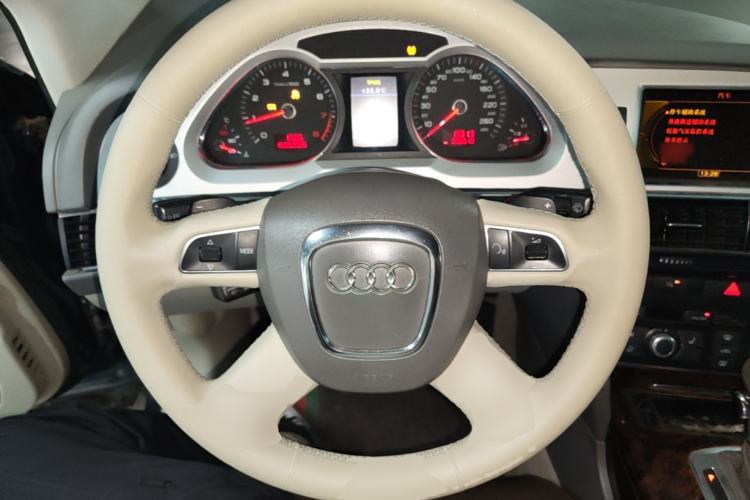 Used Audi A6L 2010 2.4L Comfort Edition
