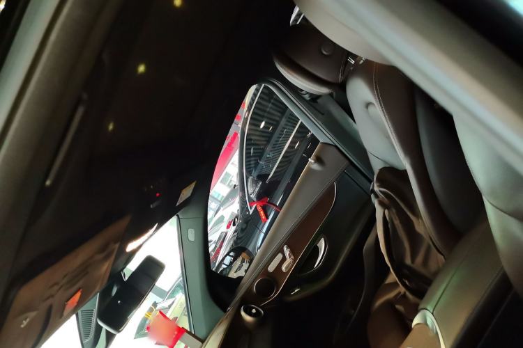 Used Mercedes-Benz GLC 2022 Second Facelift GLC 260 L 4MATIC Luxury Edition