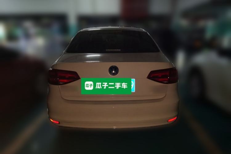 Used Volkswagen Sagitar 2017 230TSI Automatic Comfort Version