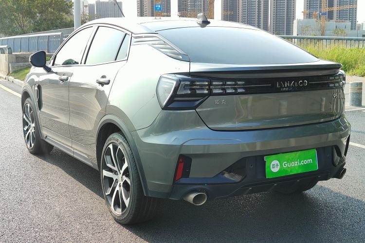 Used Lynk & Co 05 2020 2.0TD Four-Wheel Drive HypeHalo
