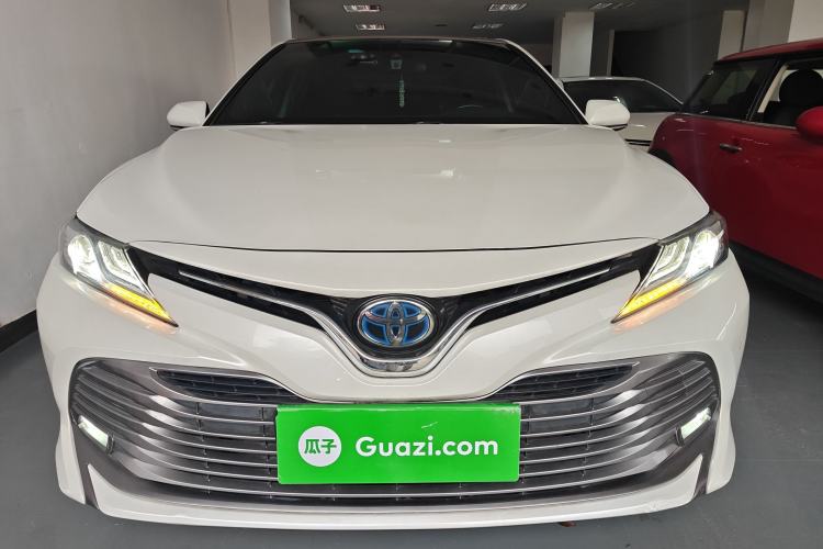 Used Toyota Camry 2018 Dual-Engine 2.5 HG Luxury Edition Front