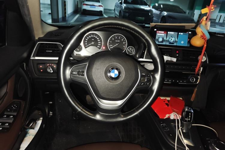 Used BMW 3 Series 2019 320Li Fashion Model
