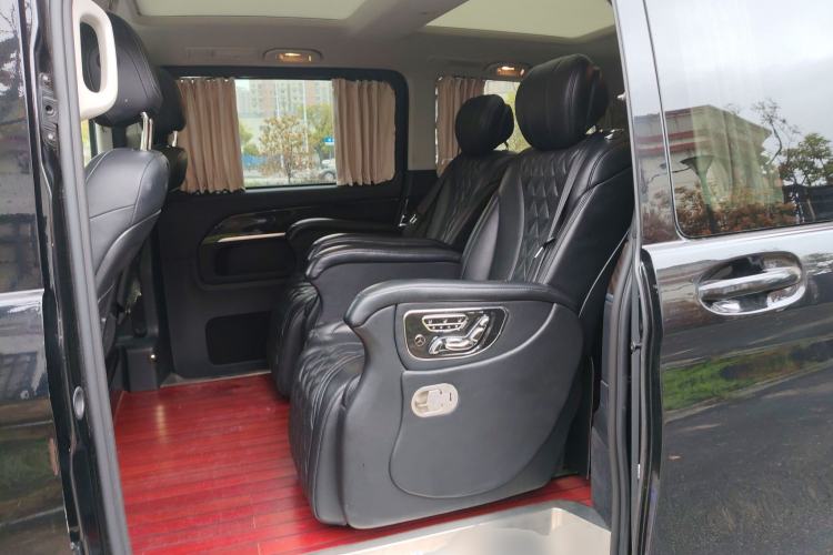 Used Mercedes-Benz V-Class 2018 V 260 Avantgarde Edition China VI