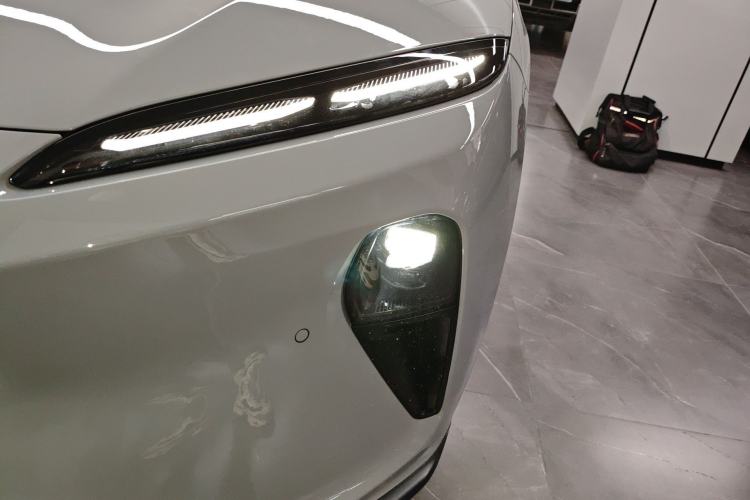 Used Nio ET5T 2024 75kWh Touring Left Front Headlight