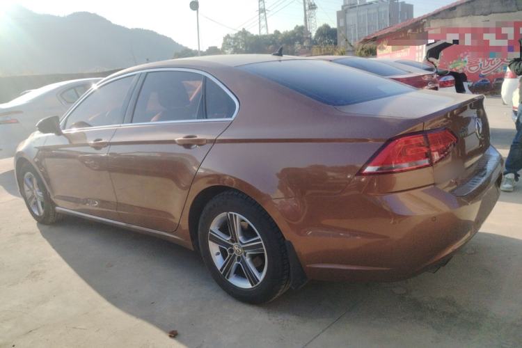 Used Volkswagen Lamando 2017 230TSI DSG Fashion Edition
