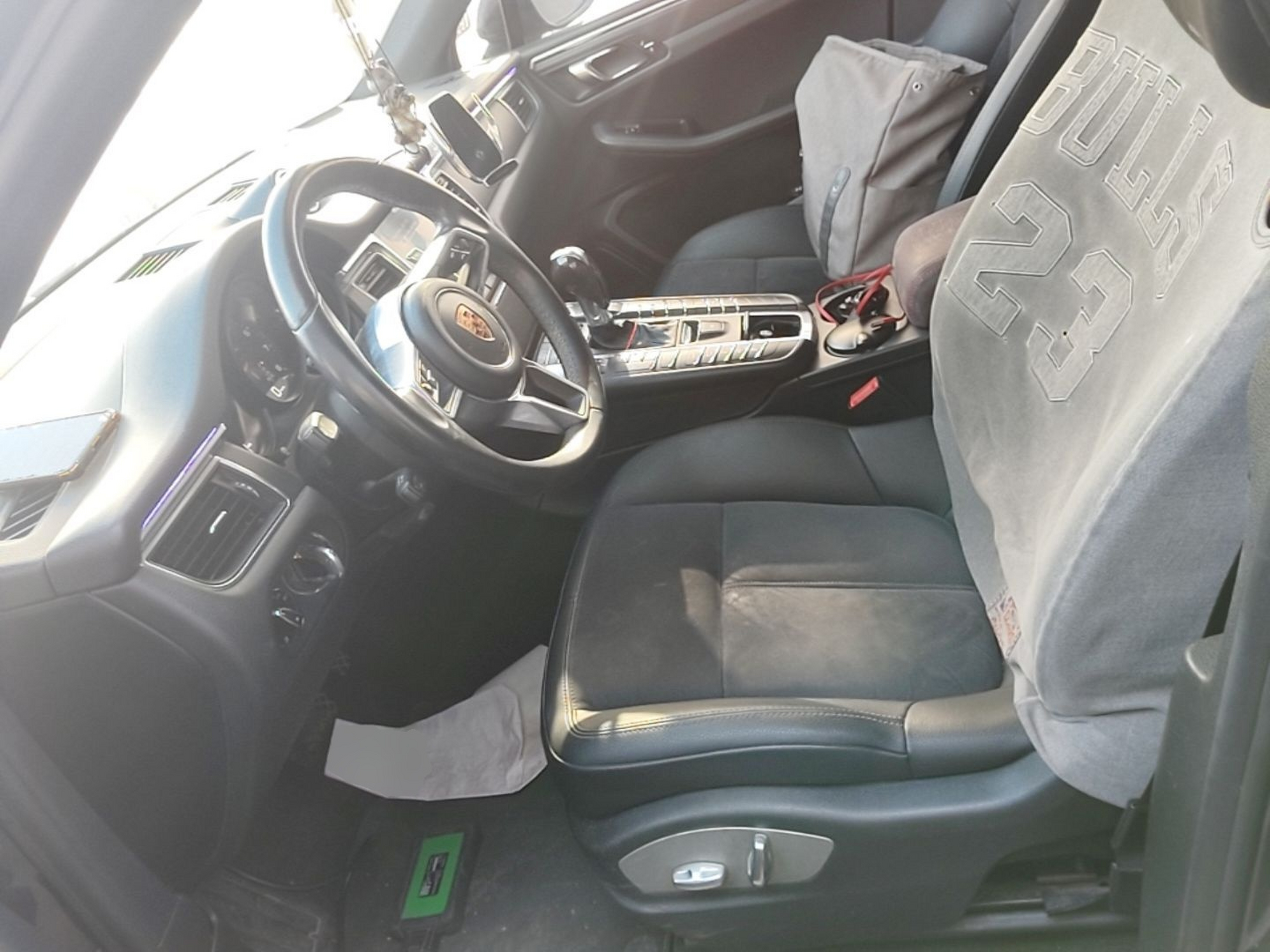 Interior delantero