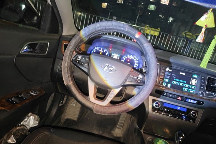 Used Hyundai Mistra 2014 2.0L Automatic Supreme LUX Trim