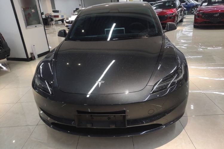 Used Tesla Model 3 2025 Rear-Wheel-Drive Version
