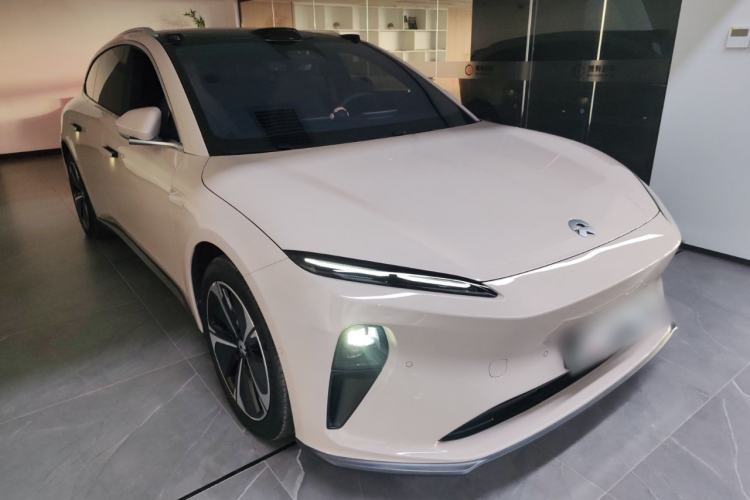 Used Nio ET5T 2023 100kWh Touring Front Right 45 Deg