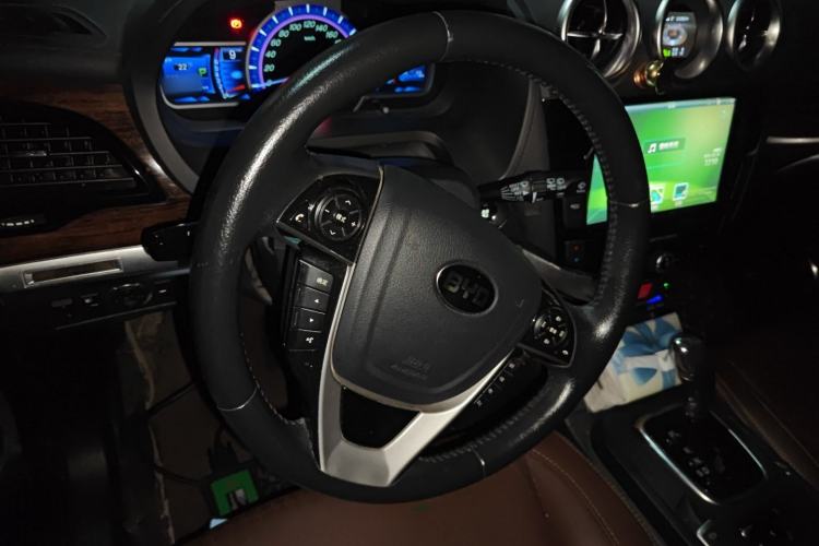 Used BYD S7 2015 2.0T Upgraded Automatic Luxury Version