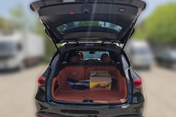 Used Mercedes-Benz GLC 2025 Refresh GLC 260 L 4MATIC Dynamic Edition Trunk