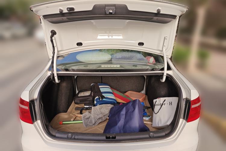 Used Volkswagen Lavida 2013 Revised Classic 1.6L Automatic Fashion Edition