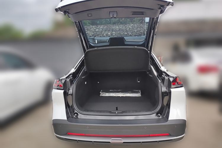 Used Deepal L07 2025 230 Ultra with DeepBlue Intelligent Driving AD PRO Extended-Range Version