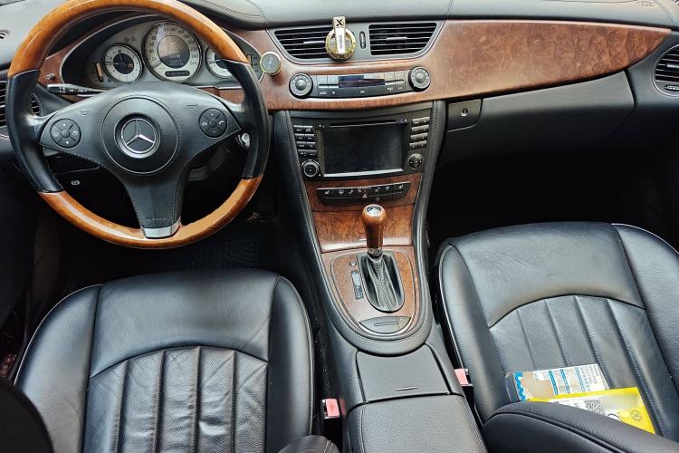 Used Mercedes-Benz CLS 2009 CLS 300
