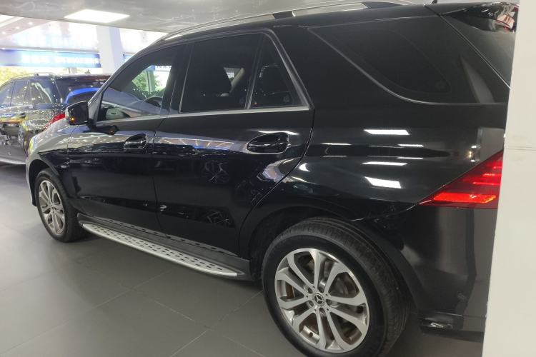 Used Mercedes-Benz GLE 2018 GLE 320 4MATIC Dynamic Edition Collector's Edition Left Side