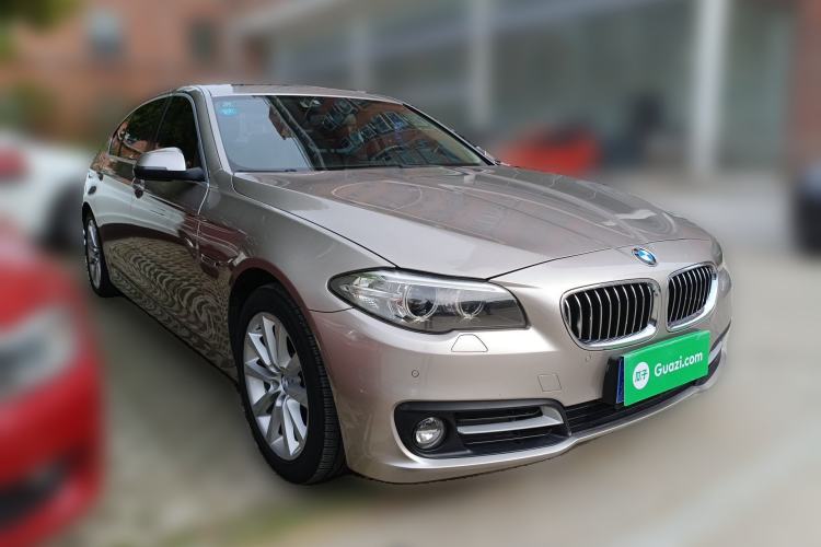 Used BMW 5 Series 2014 528Li Leading Model

