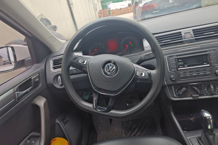 Used Volkswagen Santana 2016 1.6L Automatic Comfort Edition
