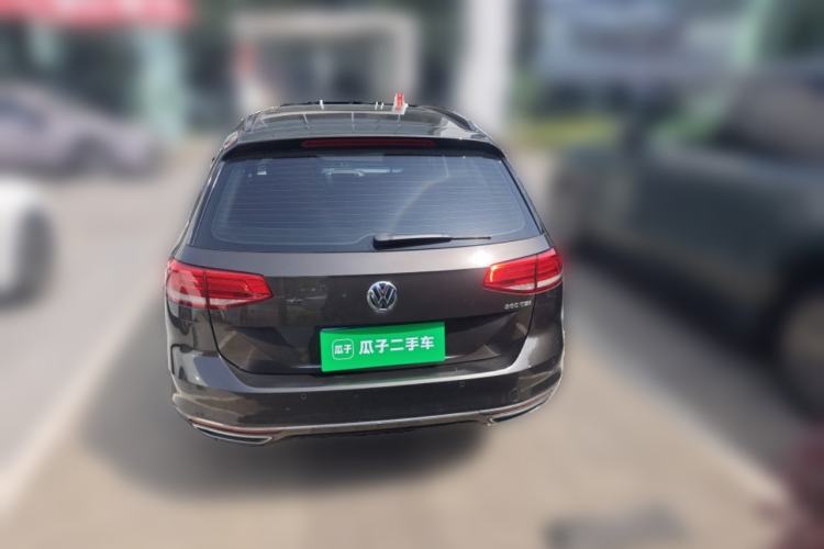 Used Volkswagen Variant 2017 380TSI Two-Wheel Drive Comfort Edition