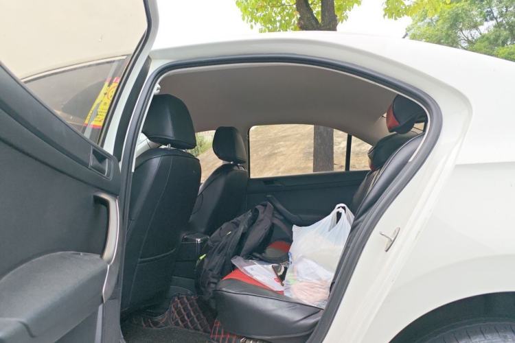 Used Volkswagen Santana 2016 1.6L Manual Fashion Edition Left Rear Seat