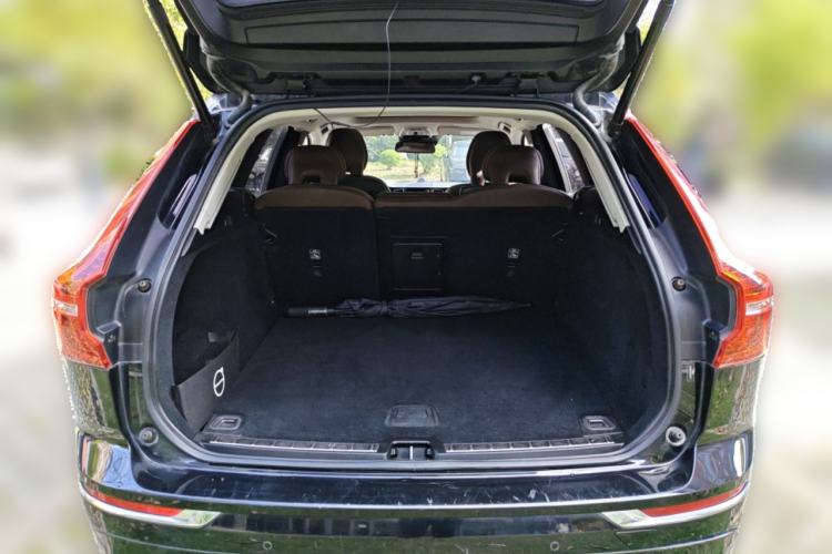 Used Volvo XC60 2019 T5 4x4 Smart Edition China VI Standard
