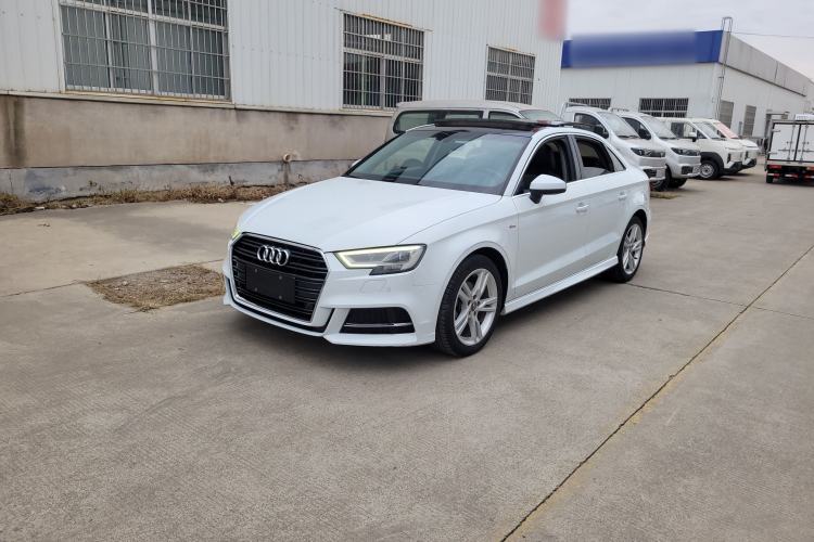 Used Audi A3 2019 Limousine 35 TFSI Fashion Edition China V standard