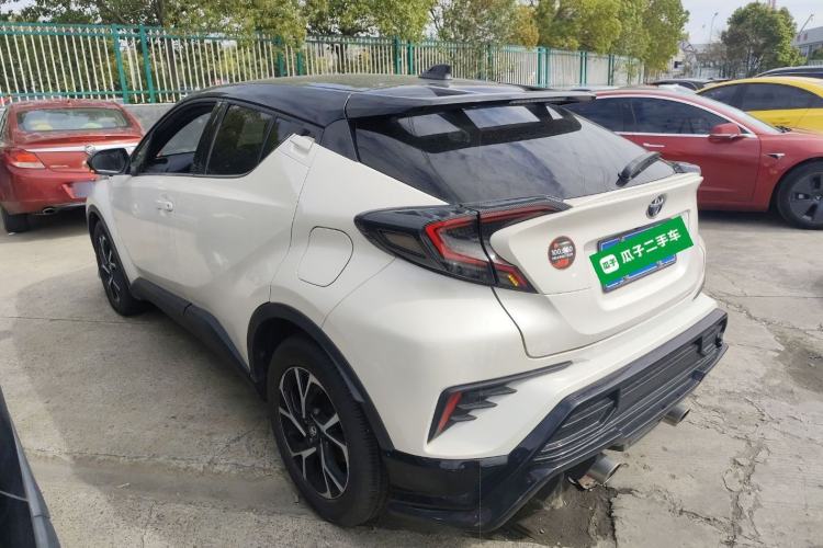 Used Toyota C-HR 2018 2.0L Luxury Edition China VI Standard Exterior 2