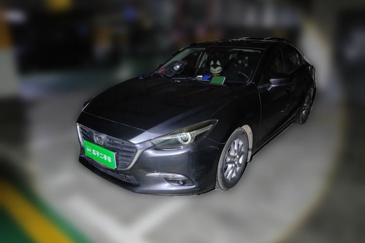 Used Mazda 3 Axela 2017 Sedan 1.5L Automatic Luxury Model China VI Standard