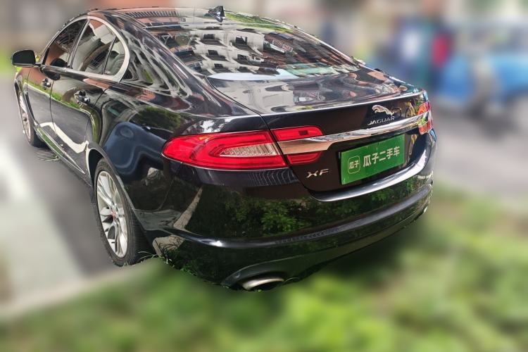 Used Jaguar XF 2014 XF 2.0T Luxury Edition Rear Left 45 Deg