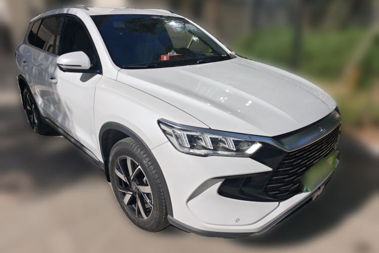 Used BYD Song Pro New Energy 2024 HONOR Edition DM-i 71KM Navigation Model Front Right 45 Deg