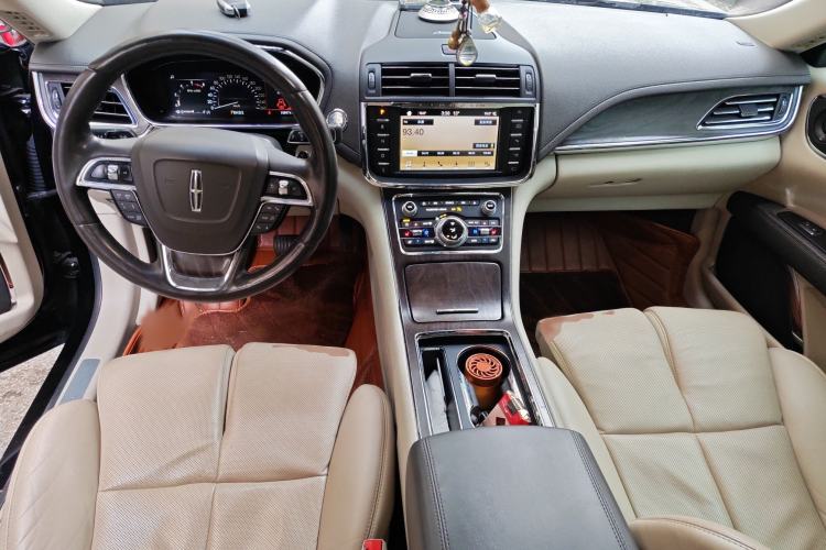 Used Lincoln Continental 2019 2.0T Two-Wheel Drive Prestige Version China VI Standard
