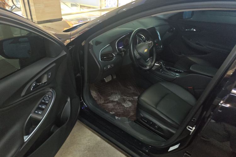 Used Chevrolet Malibu XL 2022 535T Automatic Sport Edition Driver Seat